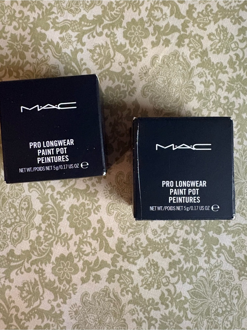 MAC Pro Longwear Paint Pot - Soft Ochre (Beige) you get both